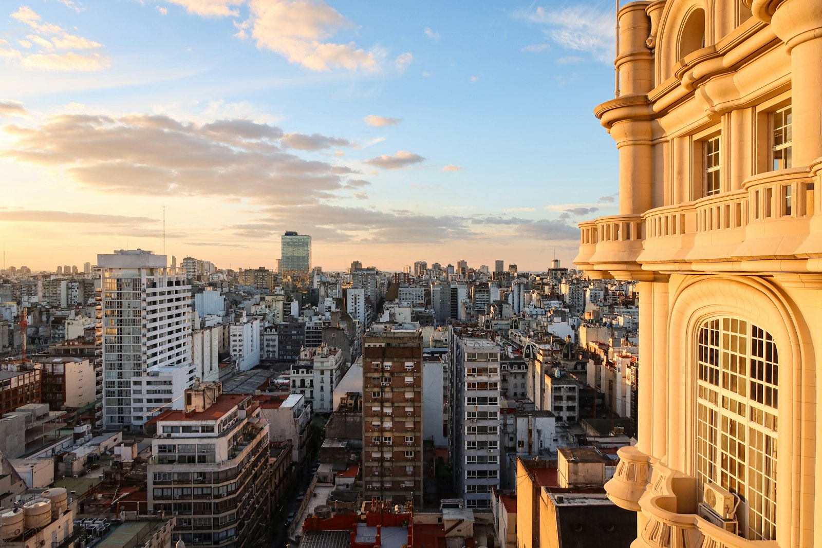 Argentine cityscape reflecting urban growth and building density